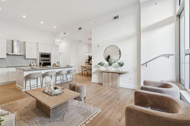 1343 4TH STREET 102, Sarasota, FL 34236