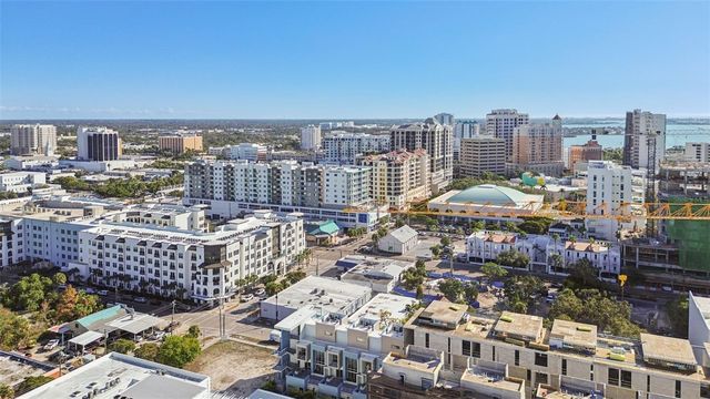 1343 4TH STREET 102, Sarasota, FL 34236