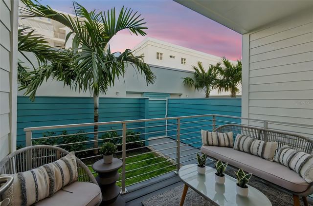 1343 4TH STREET 102, Sarasota, FL 34236