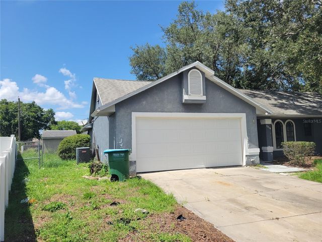 2218 GRETNA DRIVE, Deltona, FL 32738