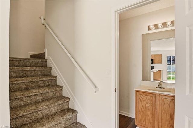 1828 Chatfield Drive, High Point, NC 27260