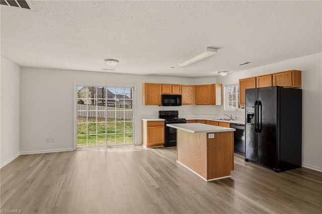 1828 Chatfield Drive, High Point, NC 27260