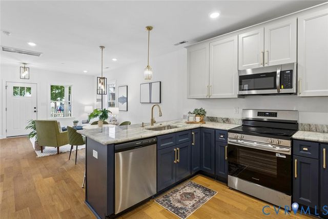1203 N 38th St, Richmond, VA 23223