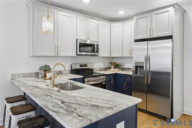 1203 N 38th St, Richmond, VA 23223