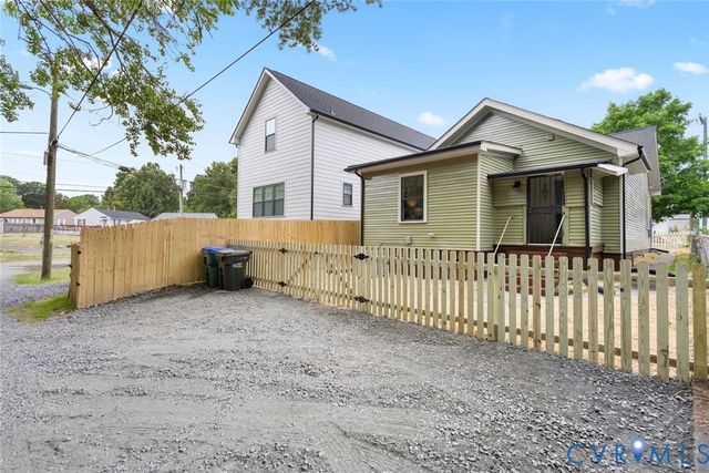 1203 N 38th St, Richmond, VA 23223