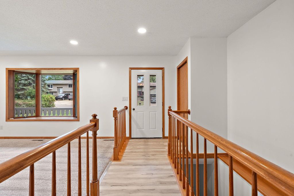 6520 Dawn Avenue, Inver Grove Heights, MN 55076 — photo 3
