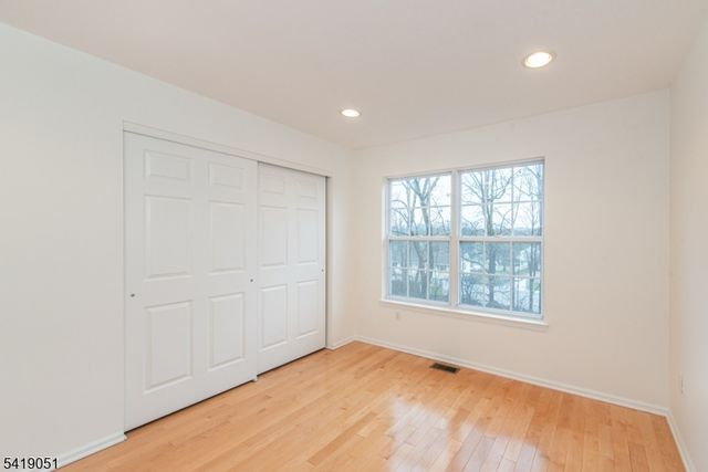 185 Crown Point Rd, Parsippany-troy Hills Twp., NJ 07054