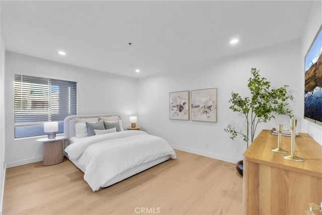 12121 Centralia Street 302, Lakewood, CA 90715