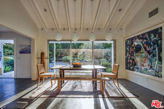 6715 Fernhill Drive, Malibu, CA 90265