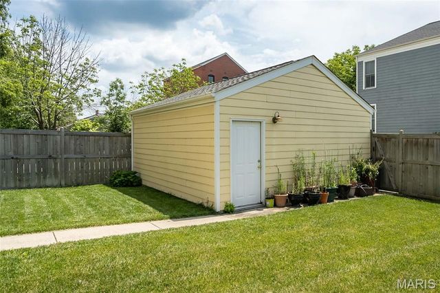 3611 Hempstead Street, St Charles, MO 63301