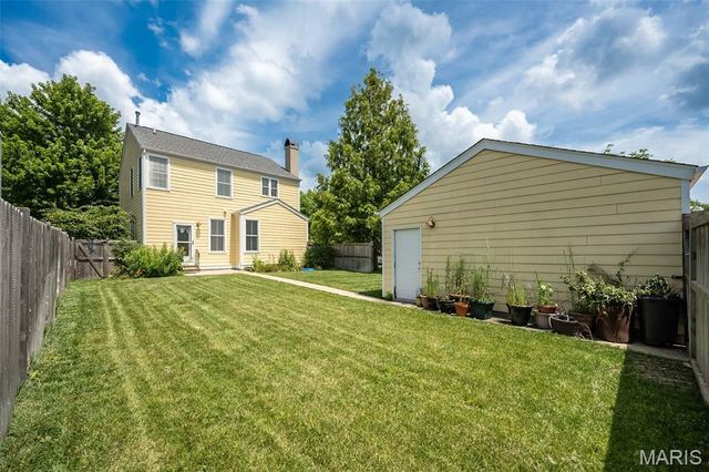 3611 Hempstead Street, St Charles, MO 63301