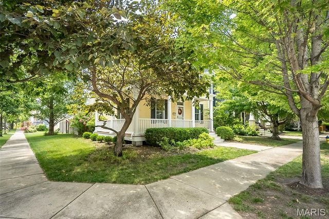 3611 Hempstead Street, St Charles, MO 63301