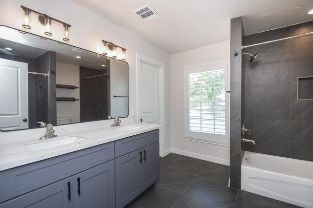 2906 Pecan Ridge Drive, Sugar Land, TX 77479