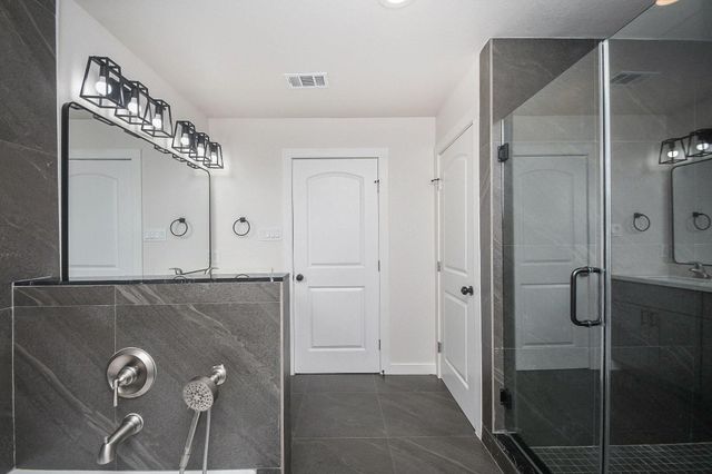 2906 Pecan Ridge Drive, Sugar Land, TX 77479