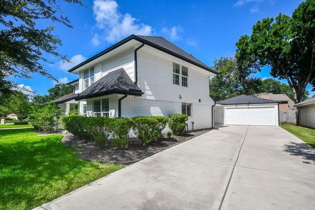 2906 Pecan Ridge Drive, Sugar Land, TX 77479