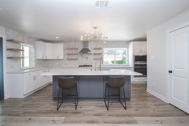 2906 Pecan Ridge Drive, Sugar Land, TX 77479
