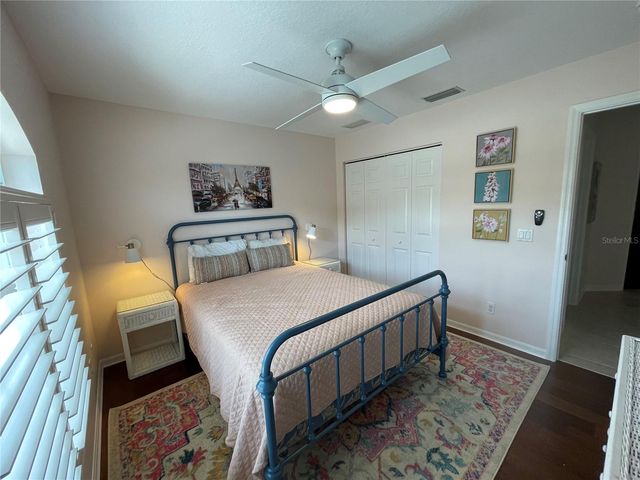 1012 LAUREL AVENUE, Venice, FL 34285