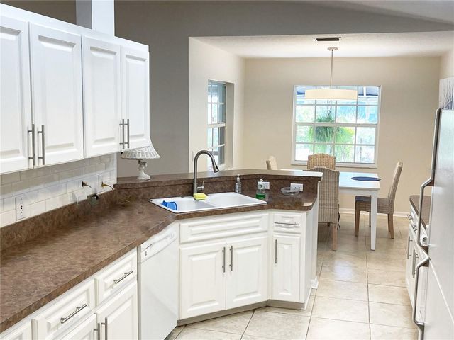 1012 LAUREL AVENUE, Venice, FL 34285