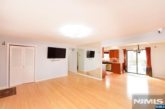 841 Martin Avenue, Oradell, NJ 07649