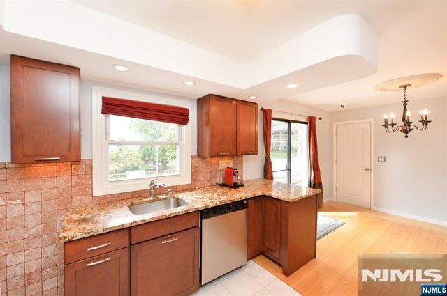 841 Martin Avenue, Oradell, NJ 07649