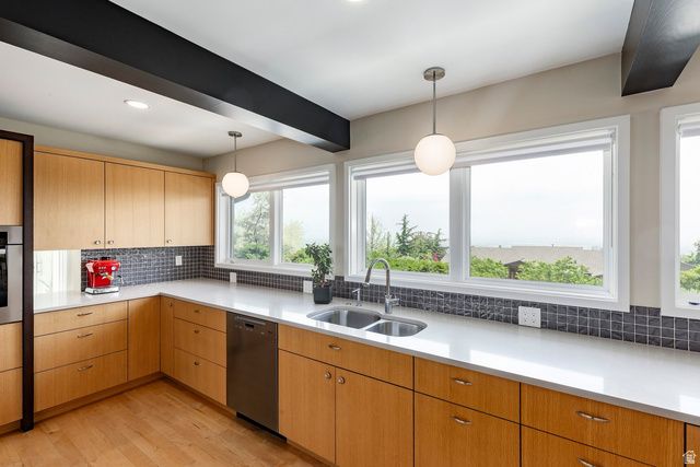 629 E ALOHA RD, Salt Lake City, UT 84103