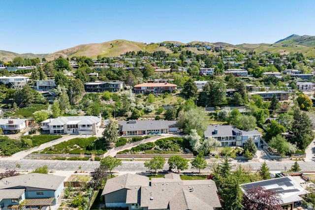 629 E ALOHA RD, Salt Lake City, UT 84103