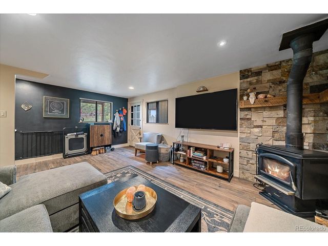 12564 S Lora Ave, Pine, CO 80470