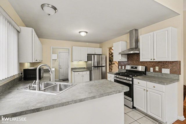 5823 Ortman Drive, Sterling Heights, MI 48314