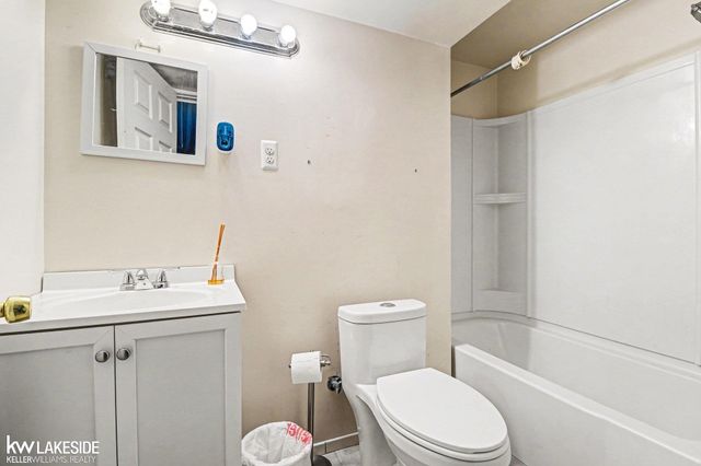 5823 Ortman Drive, Sterling Heights, MI 48314