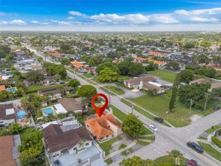 10190 SW 28th St, Miami, FL 33165