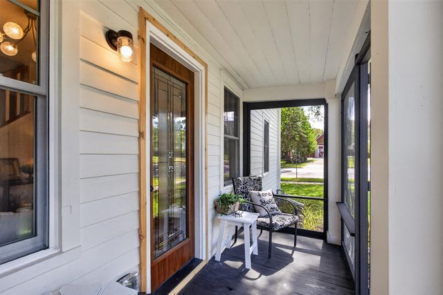 303 E Middle Street, Chelsea, MI 48118