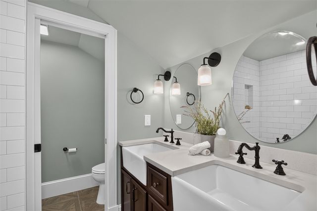 303 E Middle Street, Chelsea, MI 48118