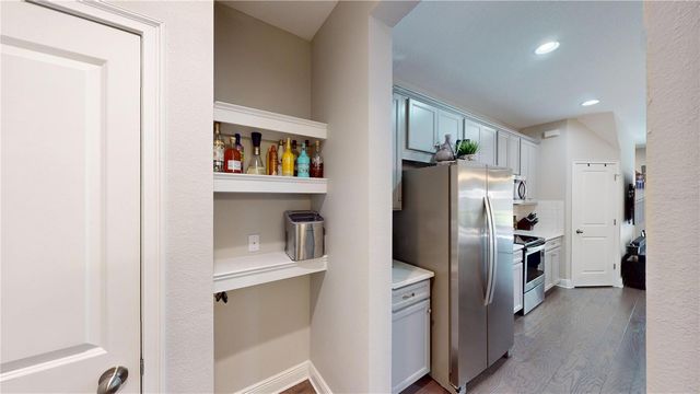 14223 PONDHAWK LANE, Tampa, FL 33625
