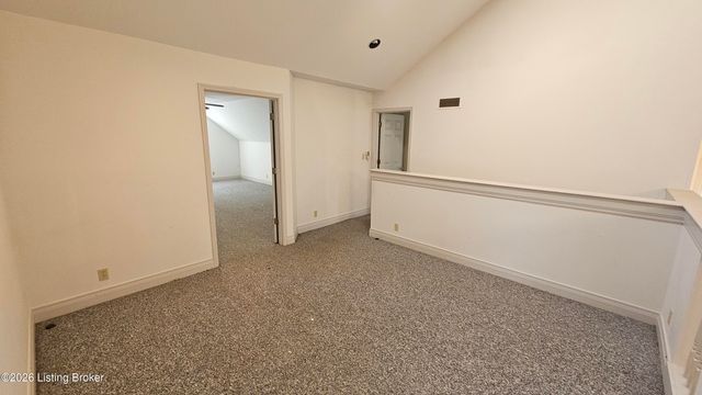8018 St Anthony Church Rd, Louisville, KY 40214