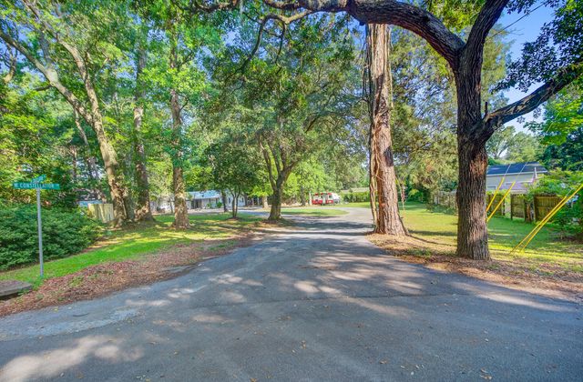 7074 W Constellation Drive, North Charleston, SC 29418