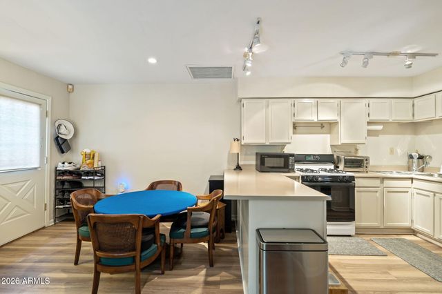 14 W COLTER Street, Phoenix, AZ 85013