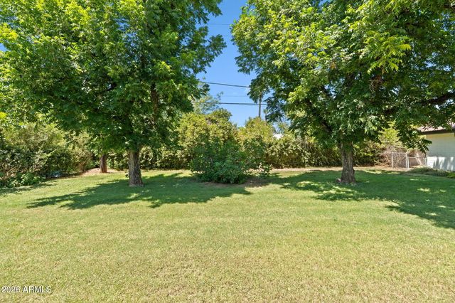 14 W COLTER Street, Phoenix, AZ 85013