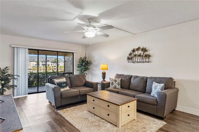 4719 SE 17th PL 103, Cape Coral, FL 33904