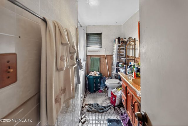 8545 MATERA Avenue, Jacksonville, FL 32244