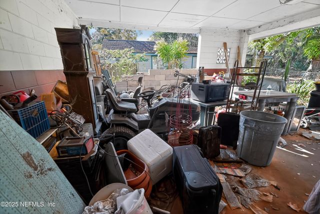 8545 MATERA Avenue, Jacksonville, FL 32244