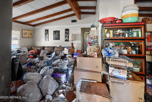 8545 MATERA Avenue, Jacksonville, FL 32244