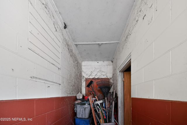 8545 MATERA Avenue, Jacksonville, FL 32244