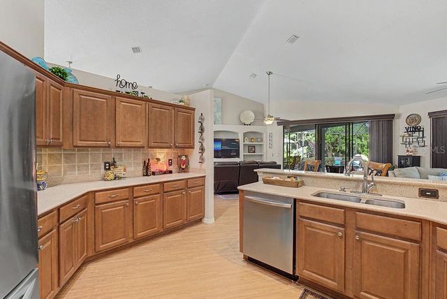 19341 SW 82ND PLACE ROAD, Dunnellon, FL 34432