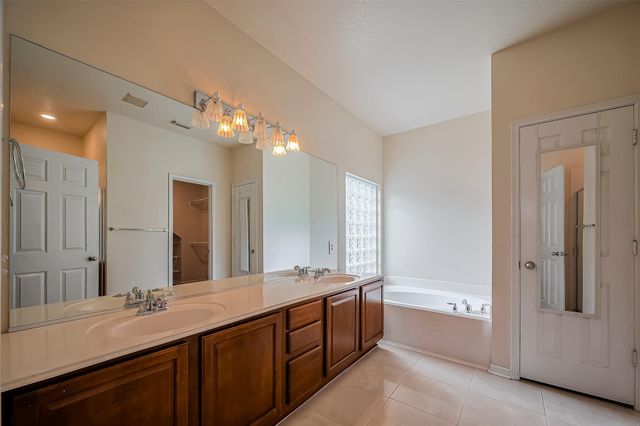 20006 Shavon Springs Drive, Spring, TX 77388