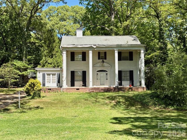 1612 S New Hope Road, Gastonia, NC 28054