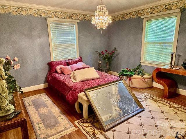 1612 S New Hope Road, Gastonia, NC 28054