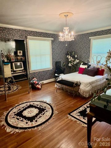 1612 S New Hope Road, Gastonia, NC 28054