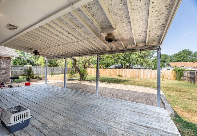1106 N Flamingo Road, Rogers, AR 72756