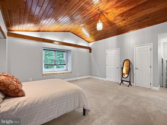 8749 RAMSBURG RD, Thurmont, MD 21788
