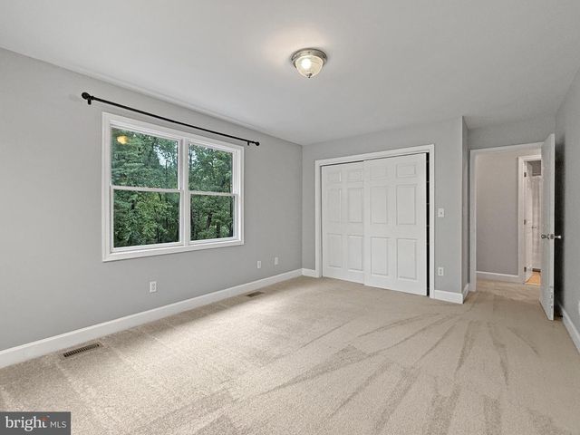 8749 RAMSBURG RD, Thurmont, MD 21788